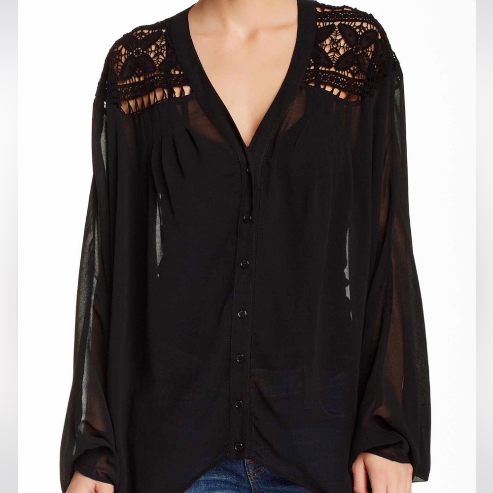 Ooberswank    L/S Black Blouse w Pretty Crochet Details, Full Sleeves   Size MED